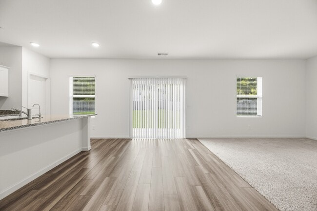 Building Photo - 3603 Admiralty Dr