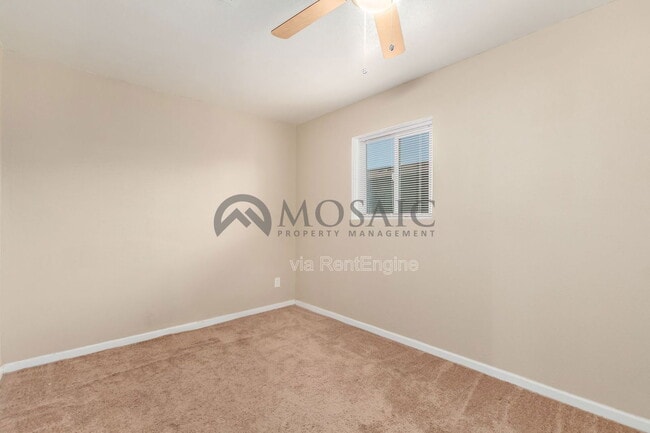 Building Photo - 4624 S 19th Ave