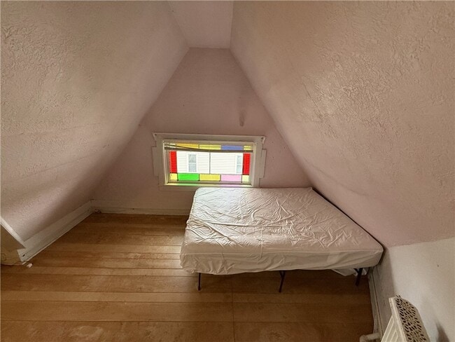 Building Photo - 65 Ford Ave