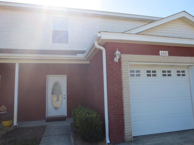 Building Photo - Beautifully Updated 3Bed/2.5Bath Townhouse in the Heart of Destin