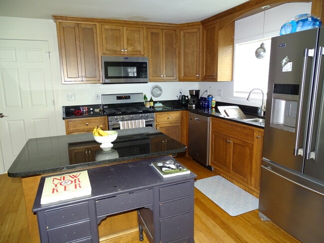 Kitchen view from living room - 1512 Gary St