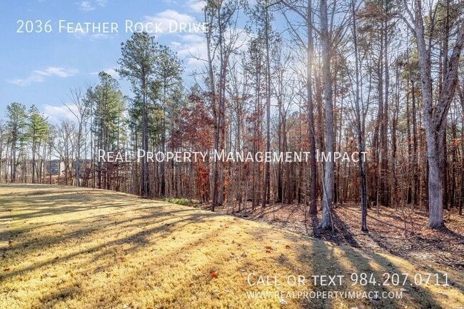 Building Photo - 2036 Feather Rock Dr
