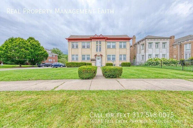 Building Photo - 3602 E Fall Creek Pkwy N Dr