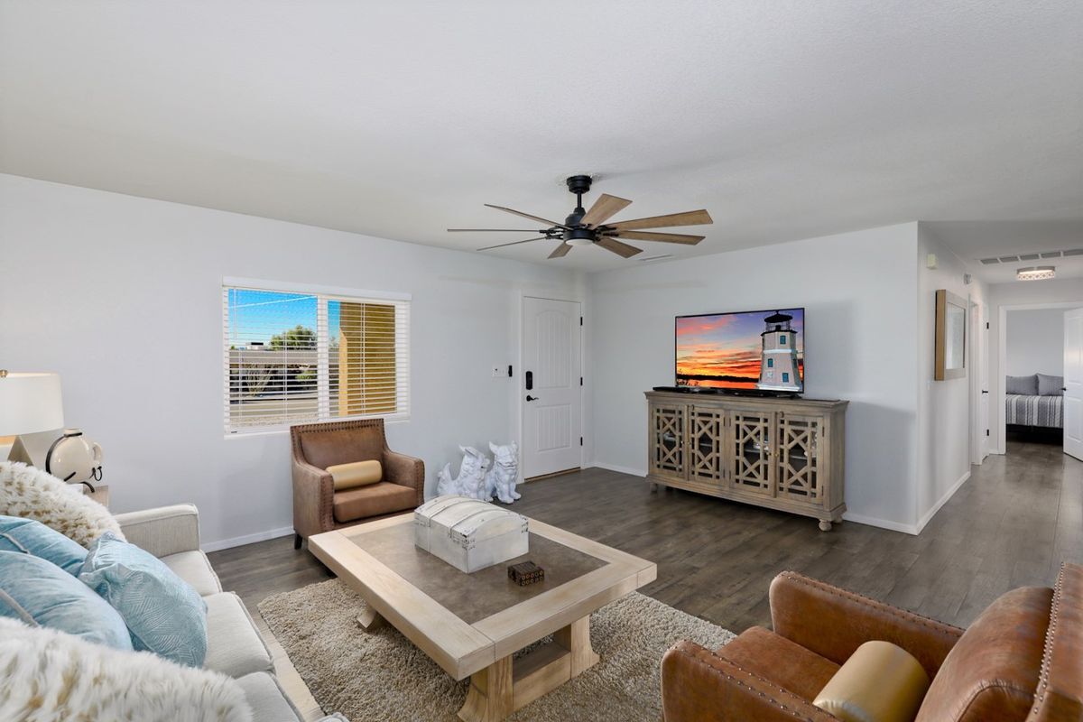 Building Photo - 2265 Malahini Dr