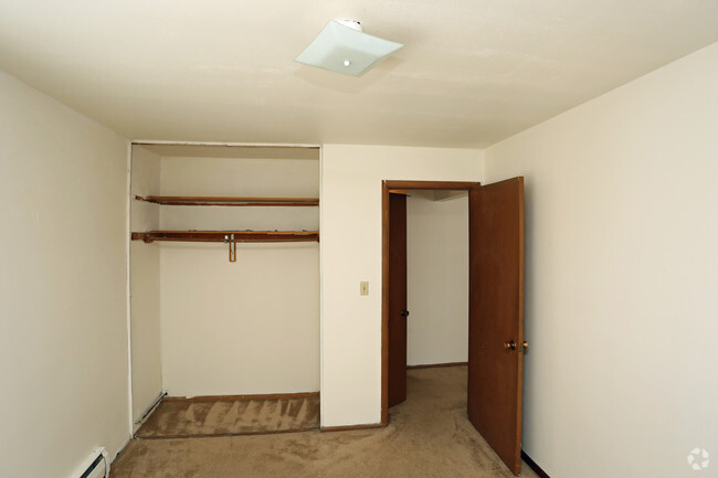 Bedroom - Milwood Apartments