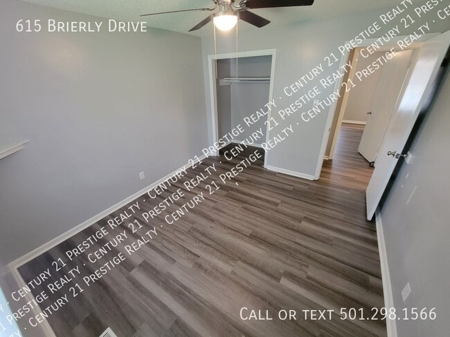 Building Photo - 615 Brierly Dr