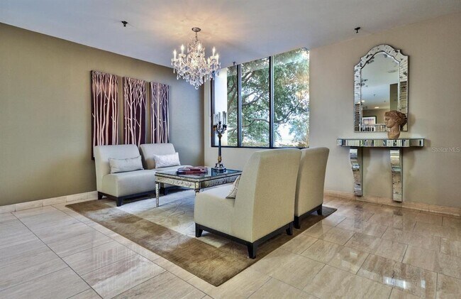 Building Photo - 3301 Bayshore Blvd