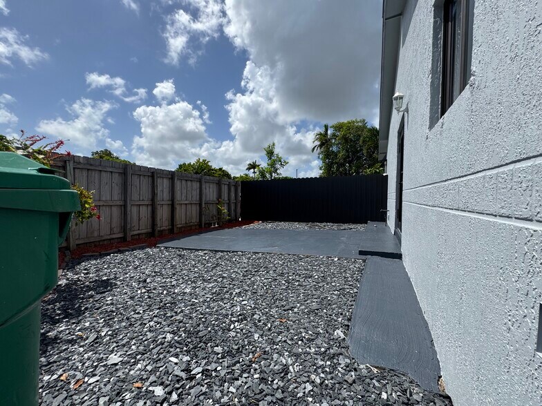 Building Photo - 12237 SW 193rd St