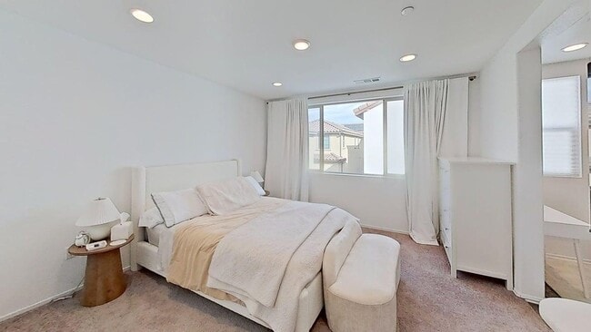 Building Photo - 29378 Bovenzi Wy