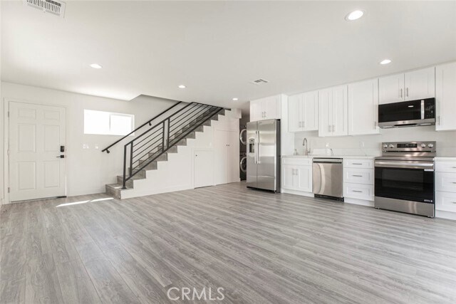 Building Photo - 7823 Ferncola Ave