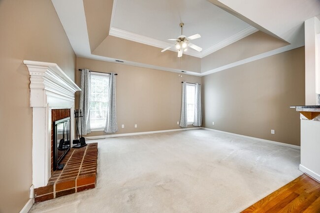 Building Photo - Exceptional 4 Bedroom Ranch in Steele Creek!