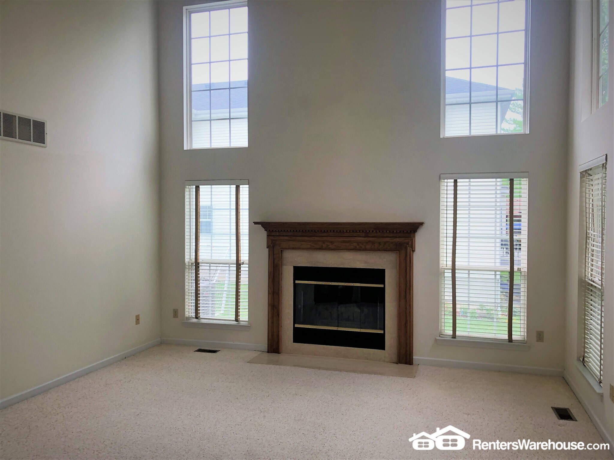 Building Photo - 1137 New Ballwin Oaks Dr