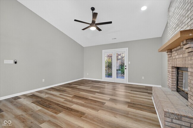 Building Photo - 12126 Blue Springs Ln