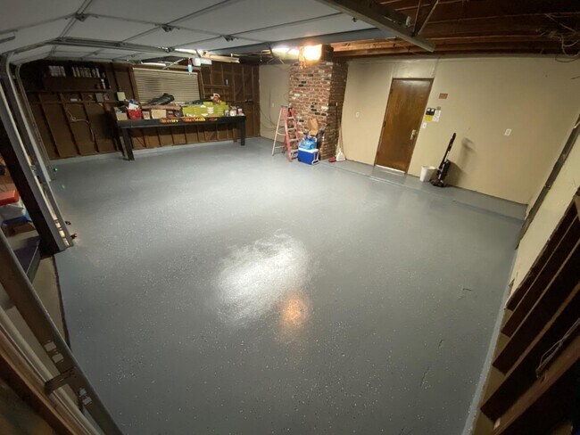 Building Photo - 7828 S Del Rey Ave