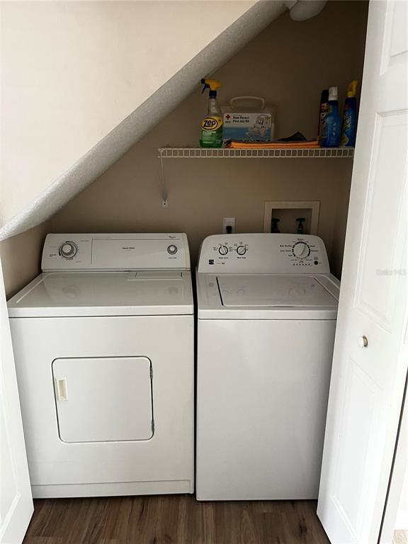 Building Photo - 8526 HUNTERS KEY Cir