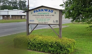 Building Photo - 210 N Beglis Pkwy