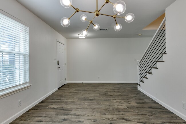 Building Photo - 15219 Spring Land