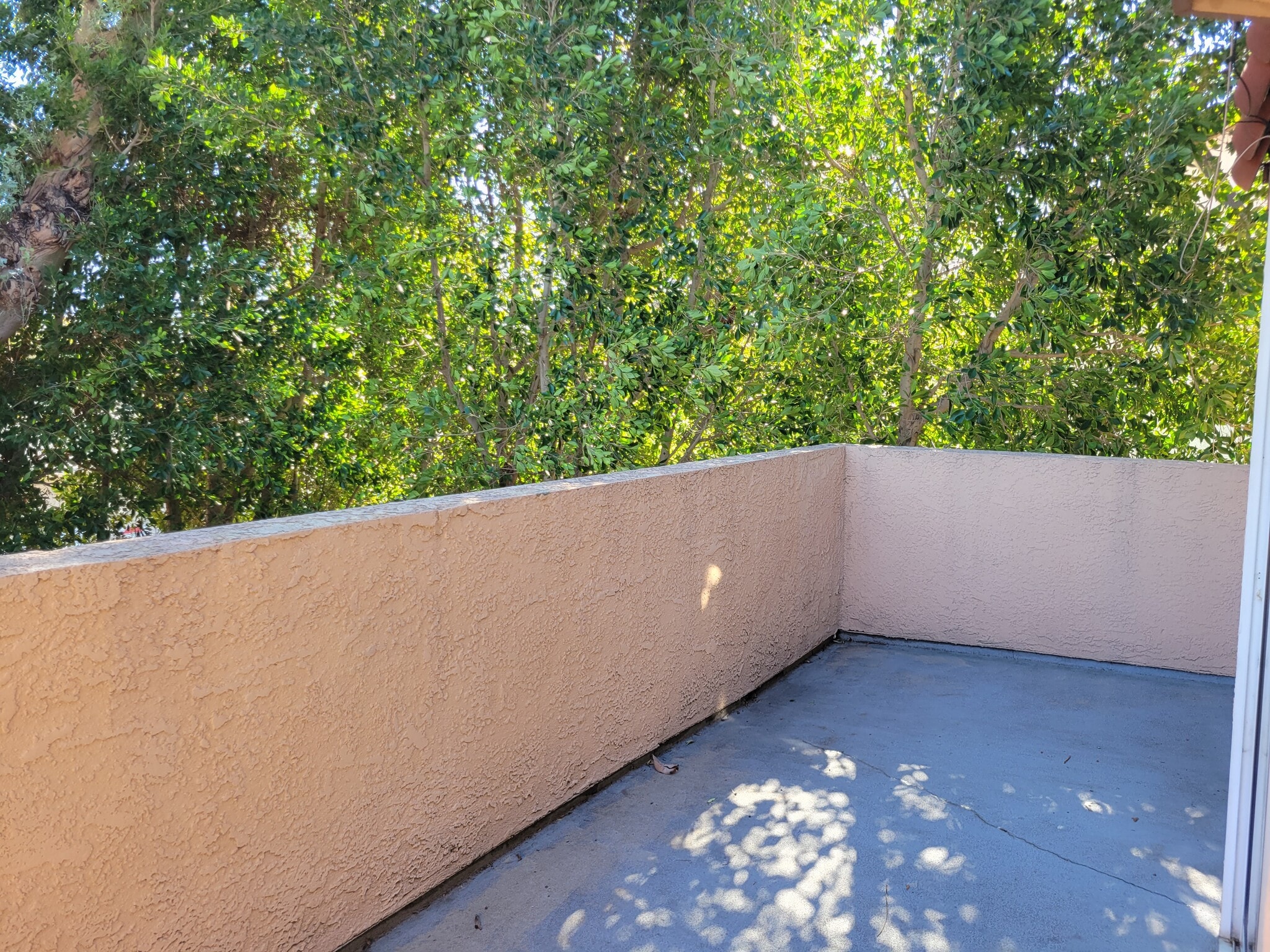 Terrace 2nd floor - 19250 W Oxnard St