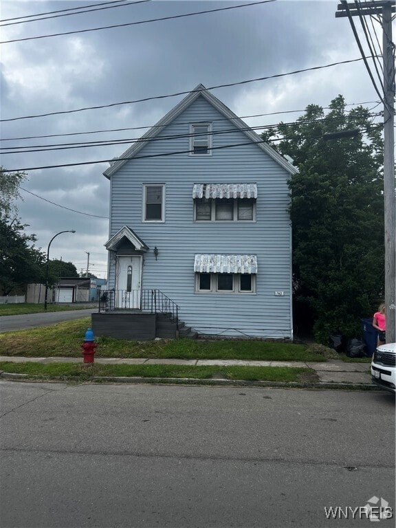 Building Photo - 749 S Ogden St