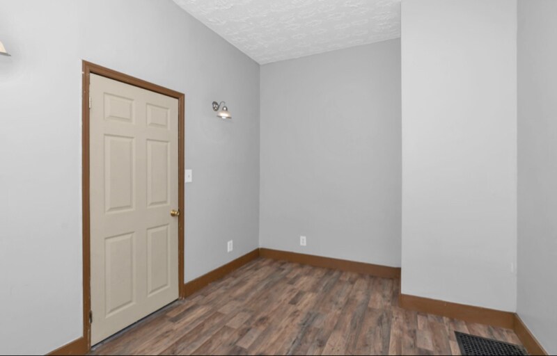 Building Photo - 114 Jay St