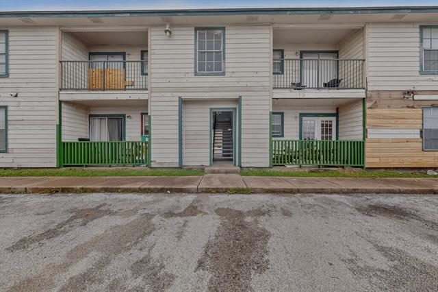 Building Photo - 8024 Cambridge Cir