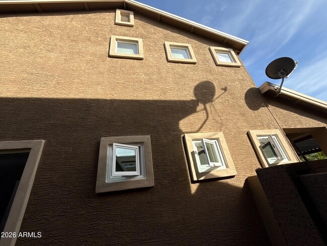 Building Photo - 3029 W Villa Cassandra Dr