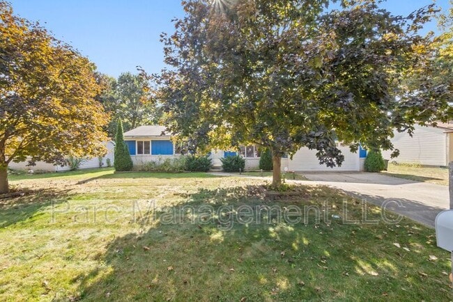 Building Photo - 2076 Harned St