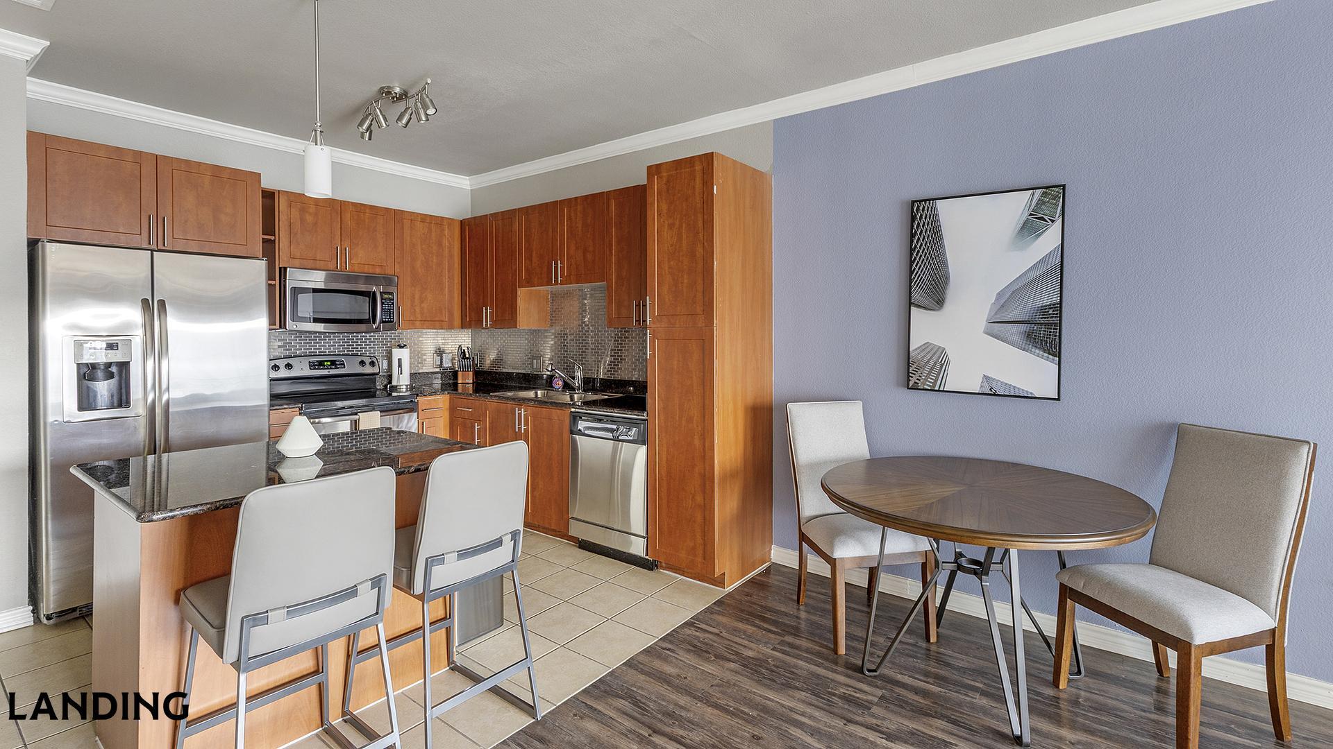 Building Photo - 15777 Quorum Dr