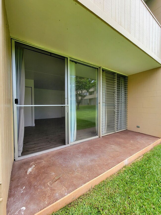 Building Photo - AVAILABLE | 2 Bedroom, 1 Bathroom, 1 Assig...