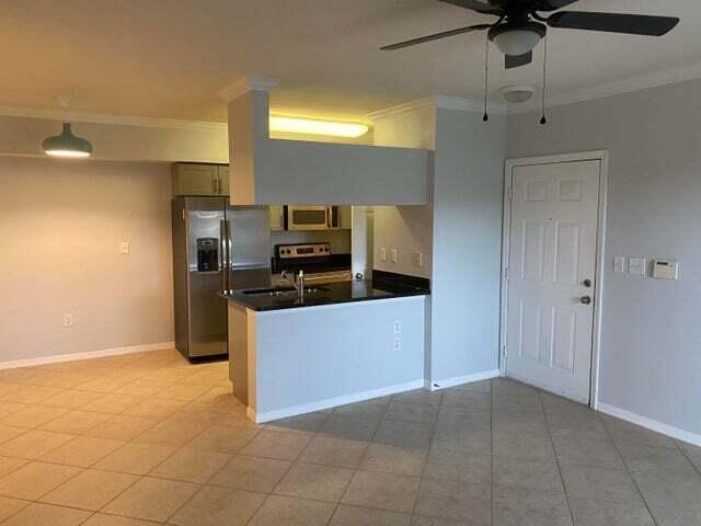Building Photo - 6492 Emerald Dunes Dr