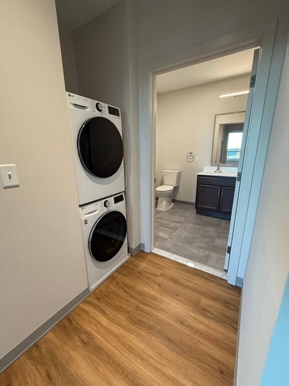 Building Photo - 1002 Tremont St