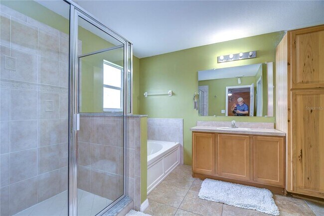 Building Photo - 17455 Garden Heath Ct