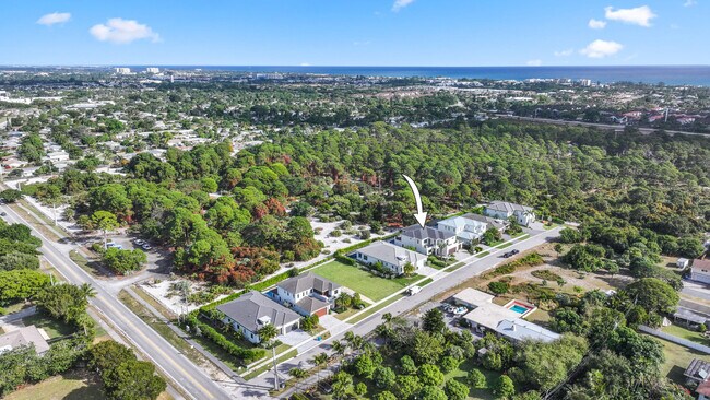 Building Photo - 151 Eden Ridge Ln