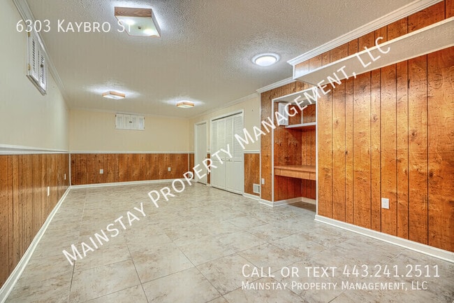 Building Photo - 6303 Kaybro St