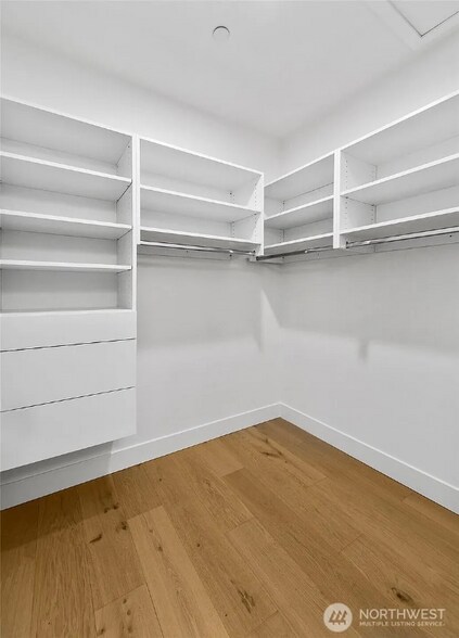 Building Photo - 7317 128th Ave NE