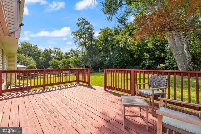 Building Photo - 17105 Amity Dr