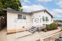 Building Photo - Unit