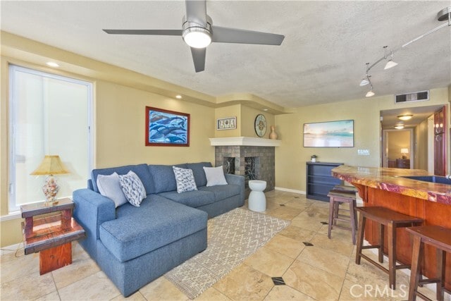 Building Photo - 111 Edgewater Pl