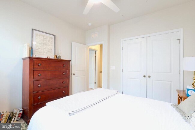 Building Photo - 773 Mount Airy Ter NE