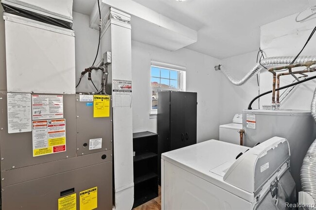 Building Photo - 162 Princeton Dr