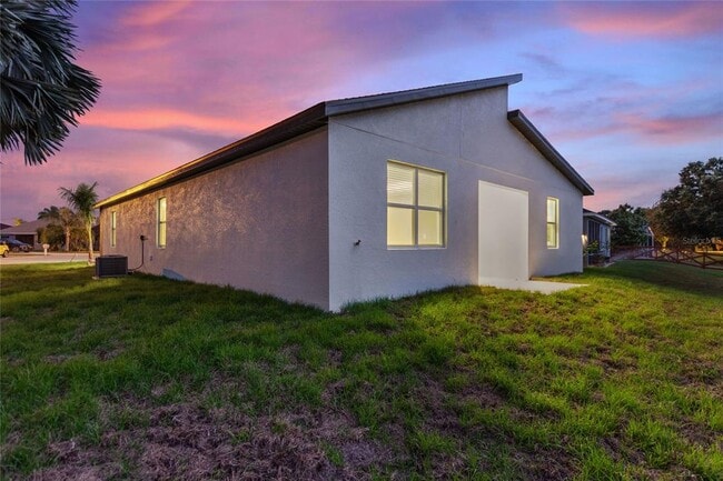 Building Photo - 113 Victoria Ln