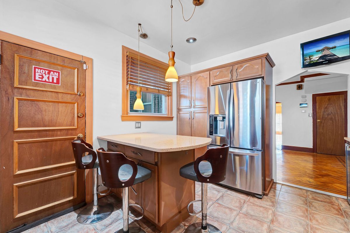 Building Photo - 5005 N 9th St