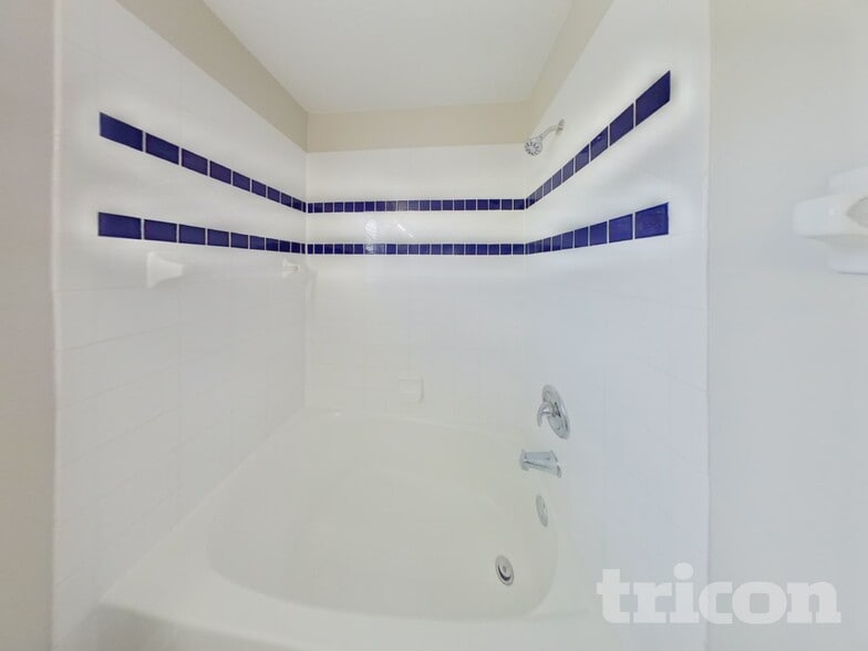 Building Photo - 8306 Moccasin Trail Dr