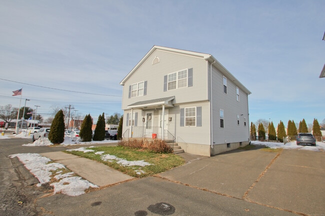 Building Photo - 3 Park Ave