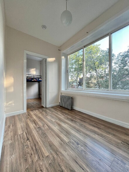 Building Photo - 597 Miller Ave