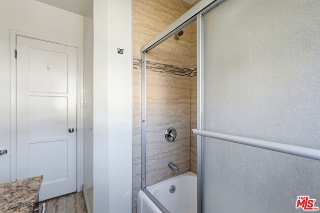 Building Photo - 1440 S Sherbourne Dr