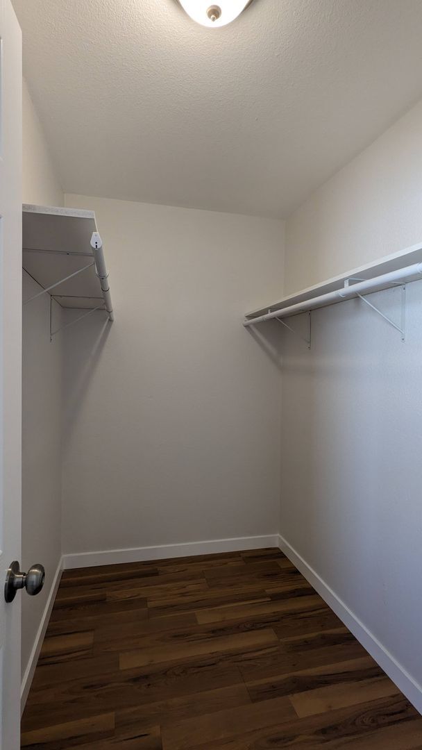 Building Photo - 1632 Manitou Blvd