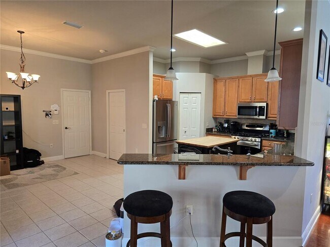 Building Photo - 8613 SW 76th Pl