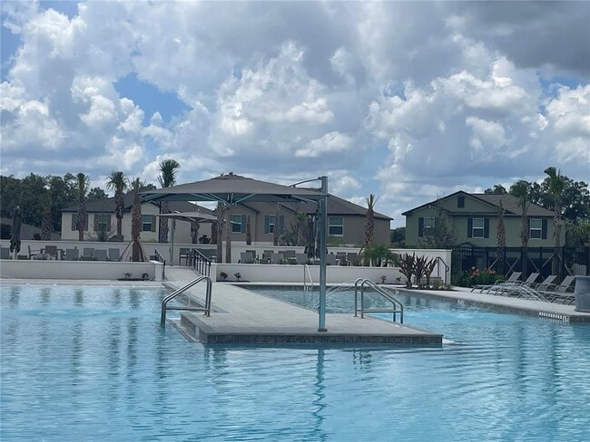 Building Photo - 36544 Smithfield Ln