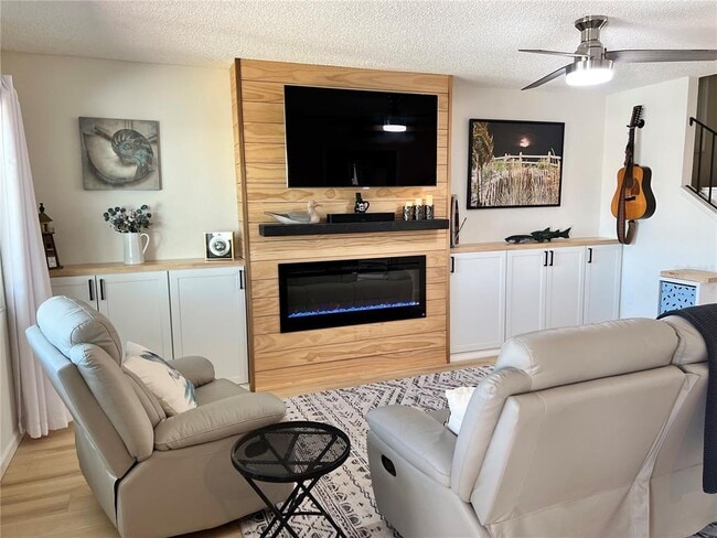 Building Photo - 6257 Cape Hatteras Way NE